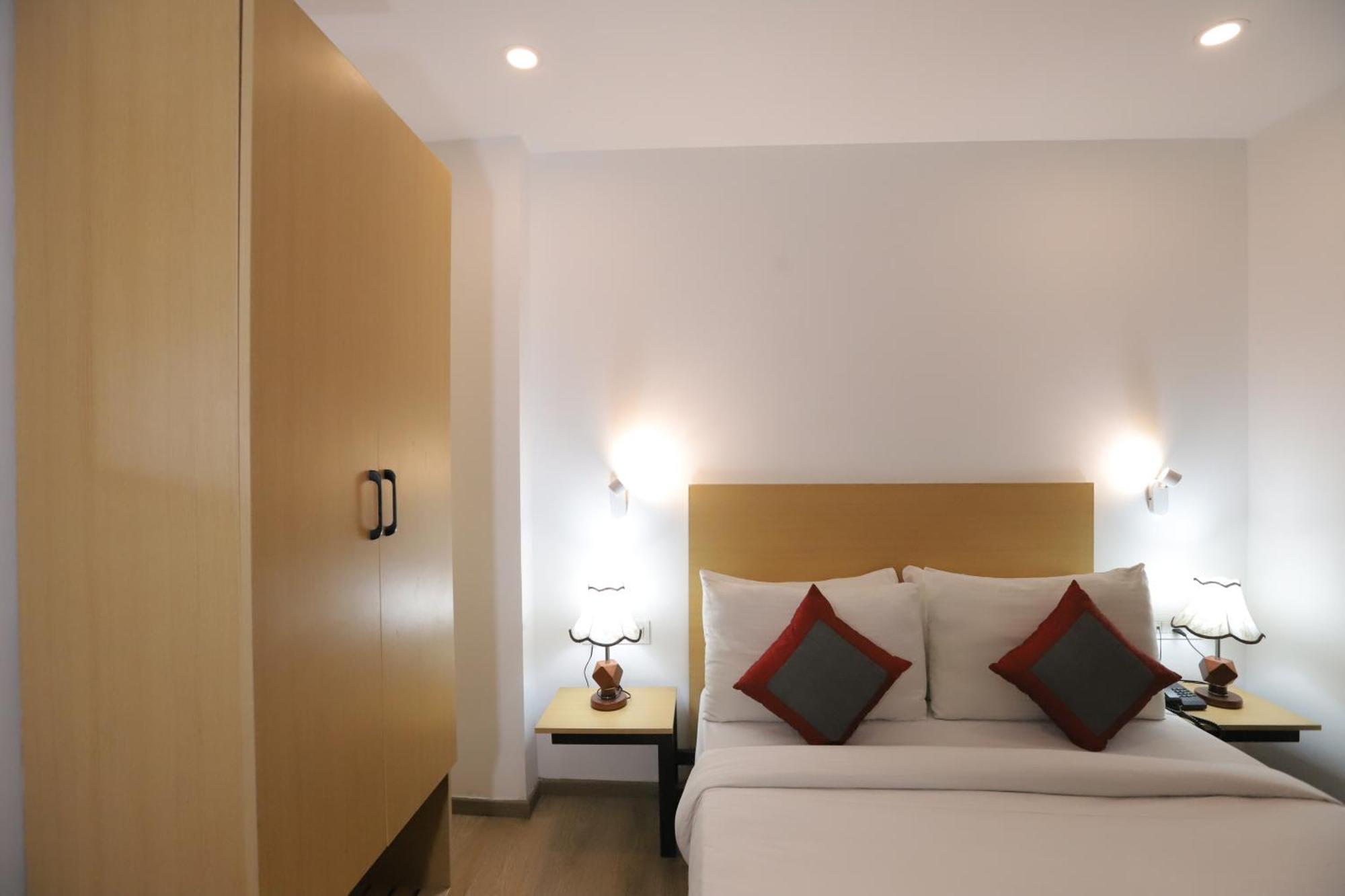 Qotel Hotel Ip Residency East Delhi Preet Vihar Nowe Delhi Zewnętrze zdjęcie